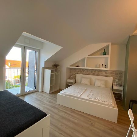 Ferienwohnung Sobe “Zavjetrina” Murter Exterior foto
