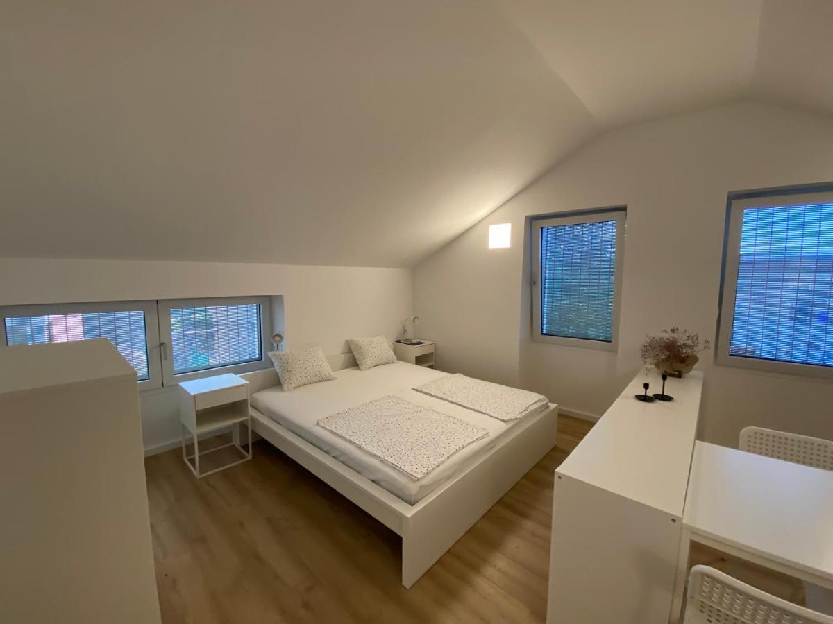 Ferienwohnung Sobe “Zavjetrina” Murter Exterior foto